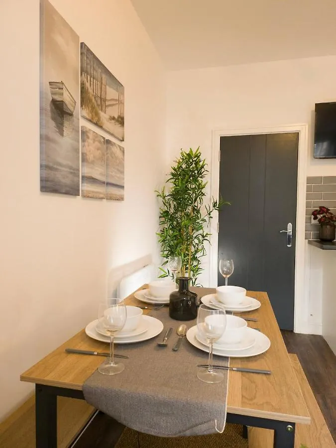 Apartment Principality Suites; One Bed By Property Promise Cardiff United Kingdom
