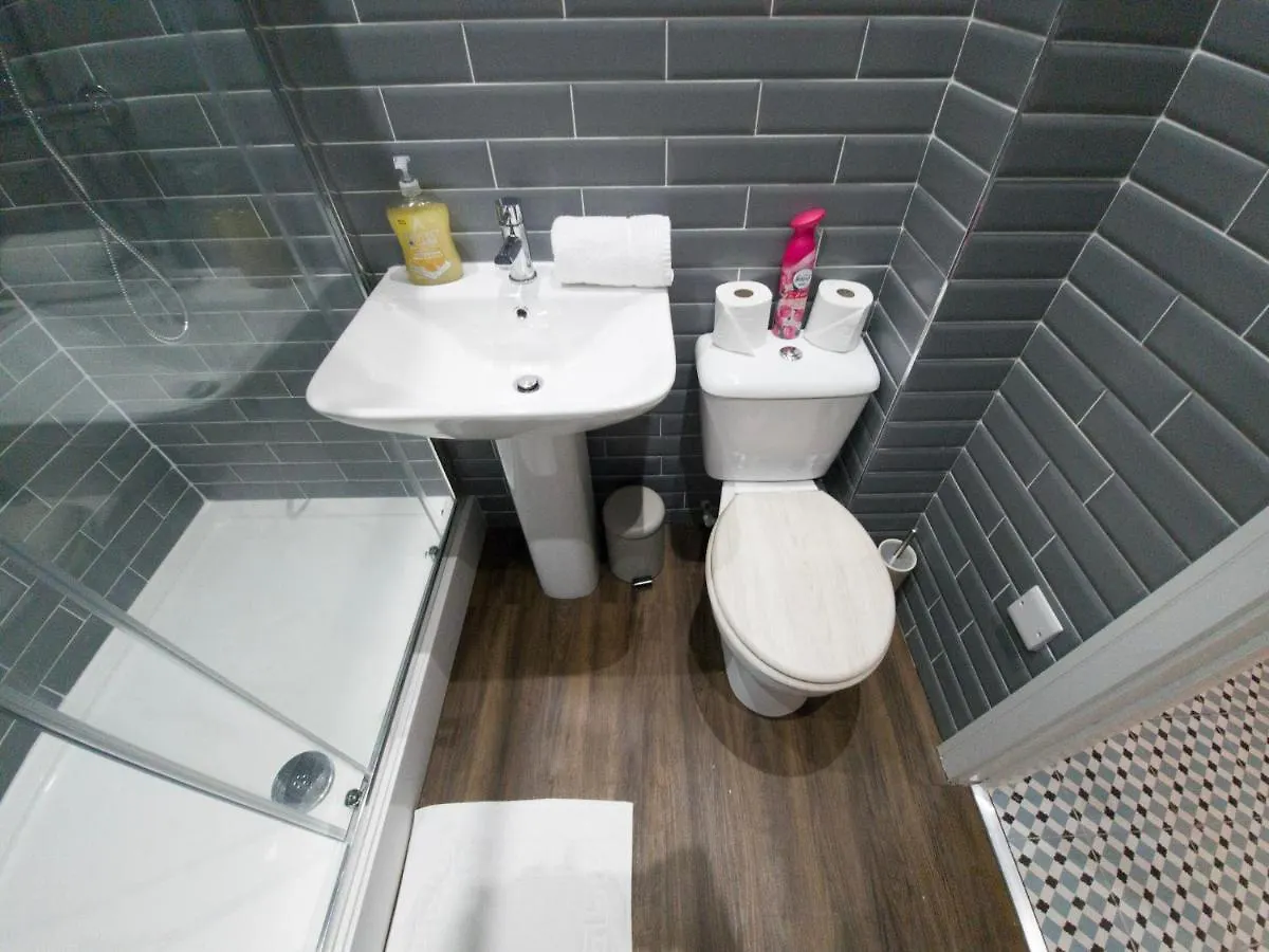 Principality Suites; One Bed By Property Promise Cardiff Apartment