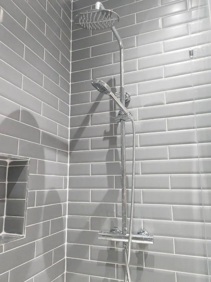 Apartment Principality Suites; One Bed By Property Promise Cardiff